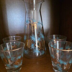 Vintage juice pitcher and 4 juice glasses